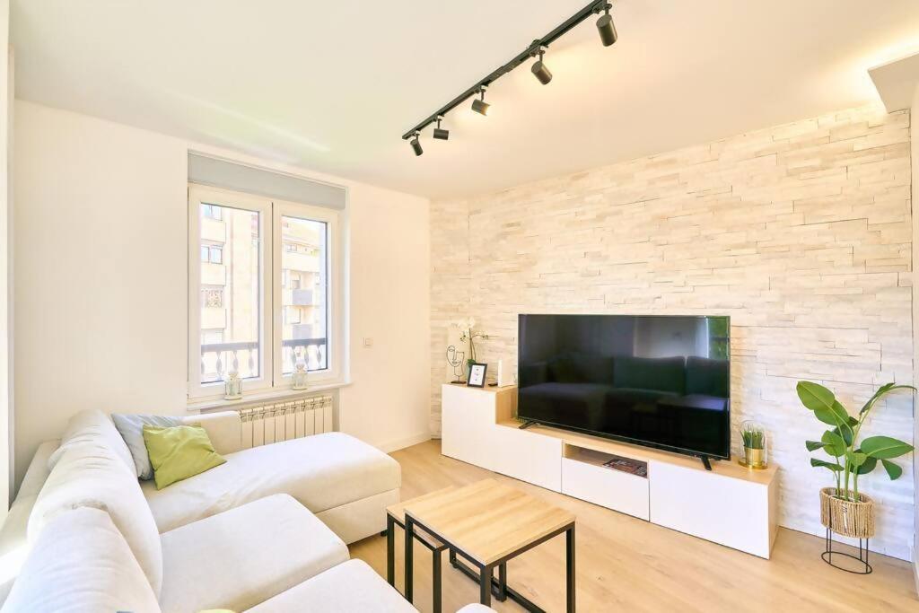 Alojamiento Plaza La Fuente Centro Apartment Salamanca Ngoại thất bức ảnh